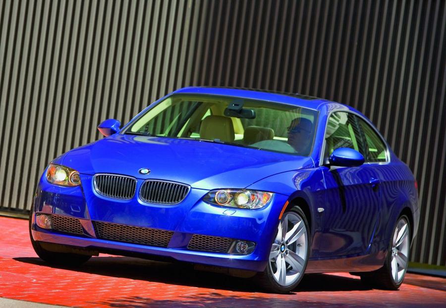 BMW 3-Series Coupe 2007 года  (фото 17 из 219)